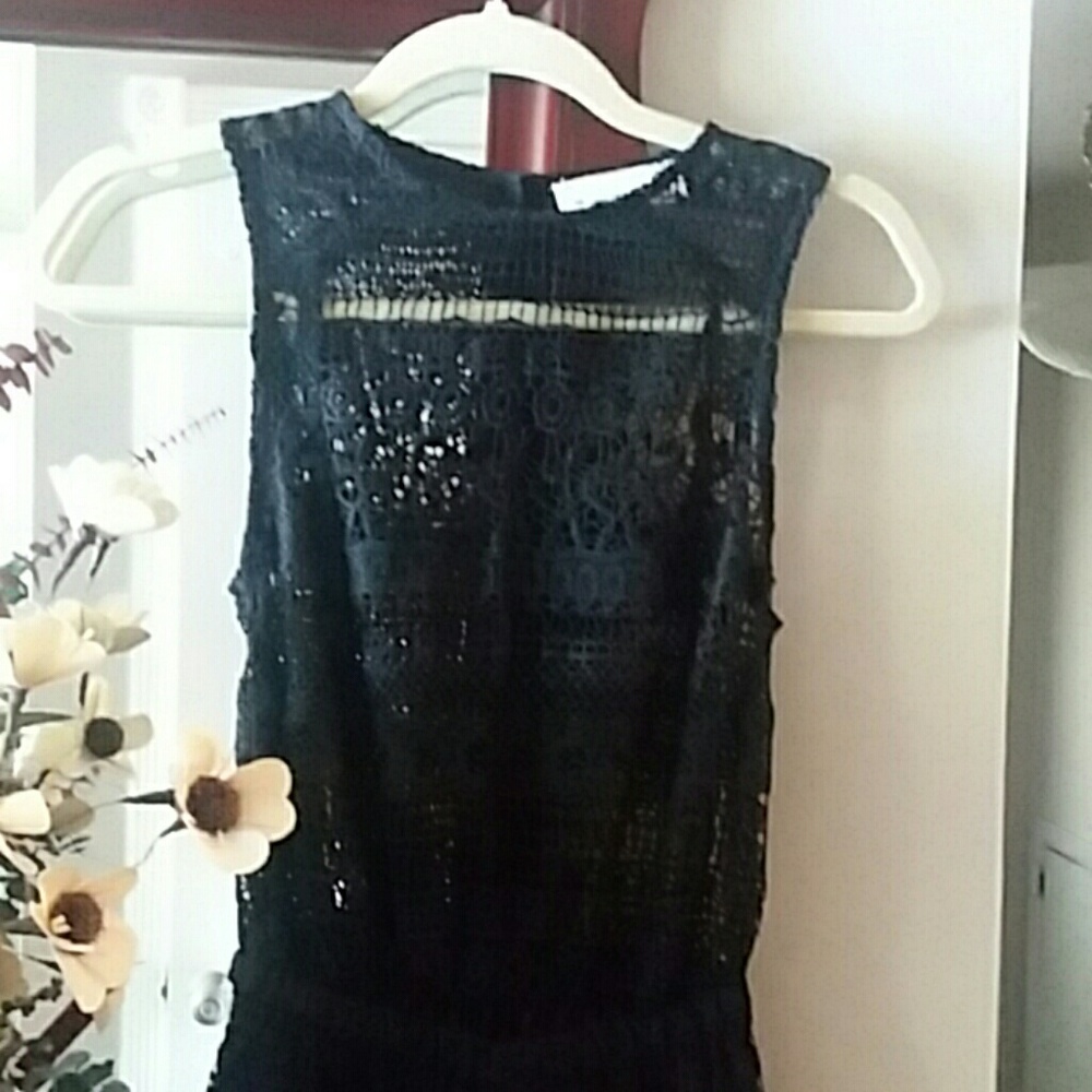 NWOT Abercrombie & Fitch Croched Jumper